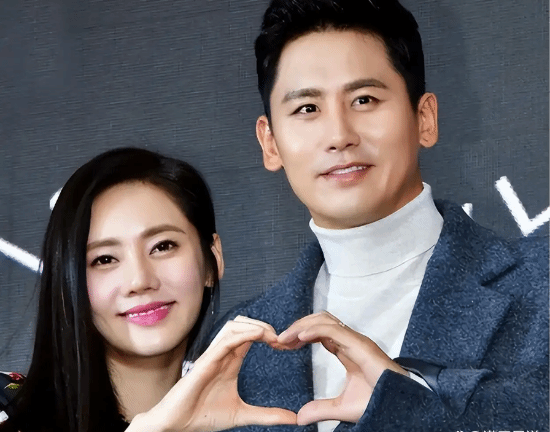 于晓光因秋瓷炫刷卡买包睡不着觉？被消费短信轰炸